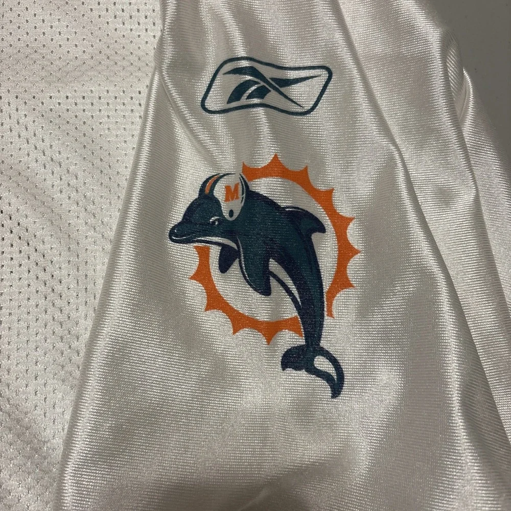 Vintage Y2K Miami Dolphins Jason Taylor #99 Reebok NFL White Jersey Men's 2XL